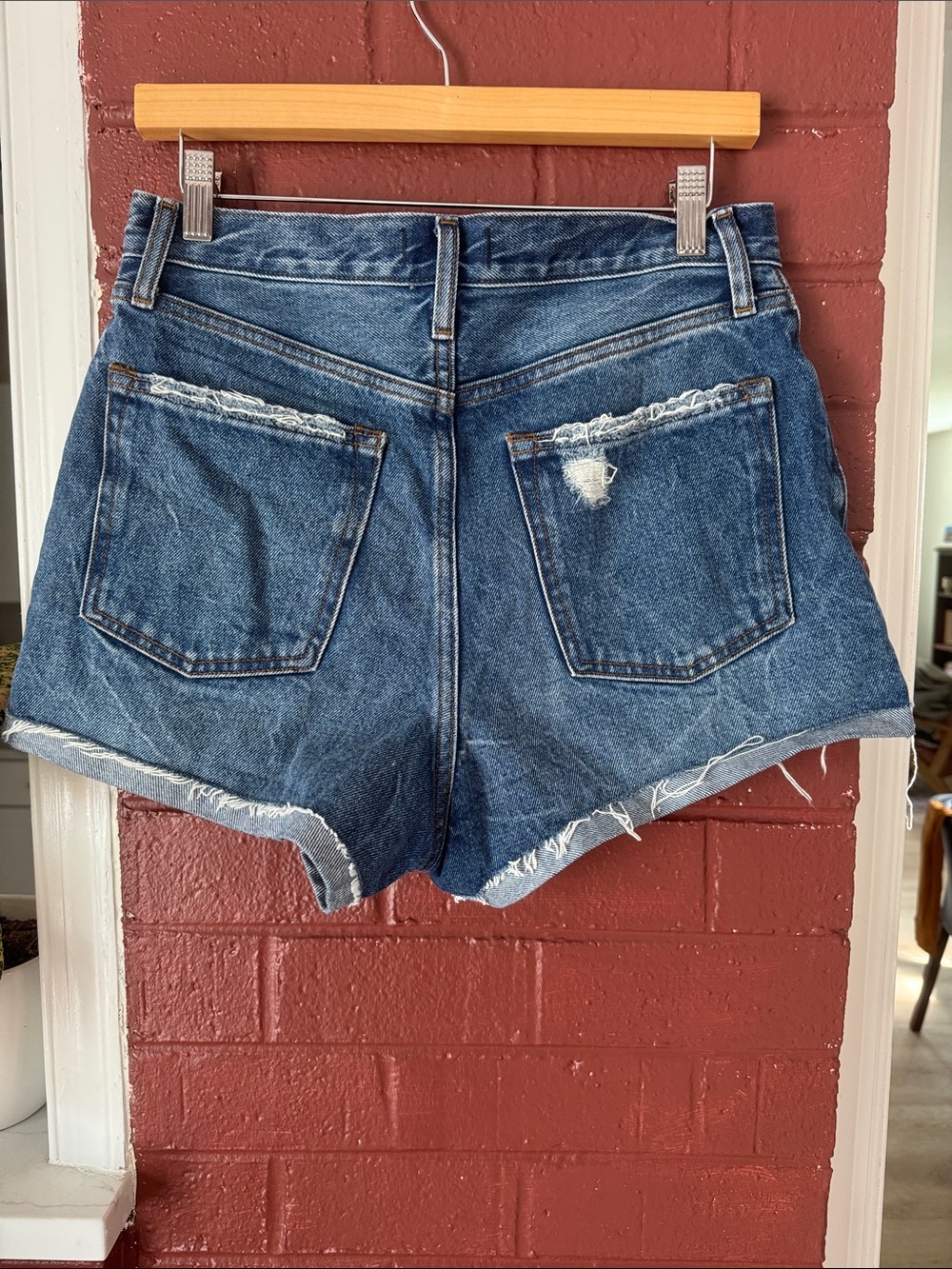Abercrombie & Fitch Natural Rise Denim Shorts Blue Lightly Distressed Size 29 - Picture 5 of 5